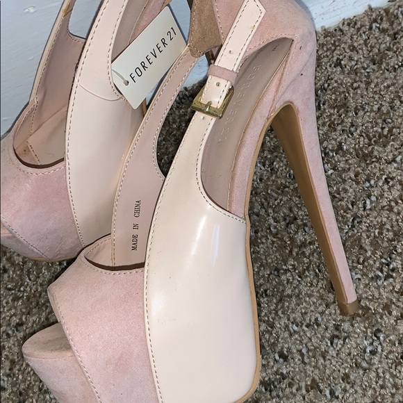 Forever 21 blush/nude platform heels - Picture 3 of 6
